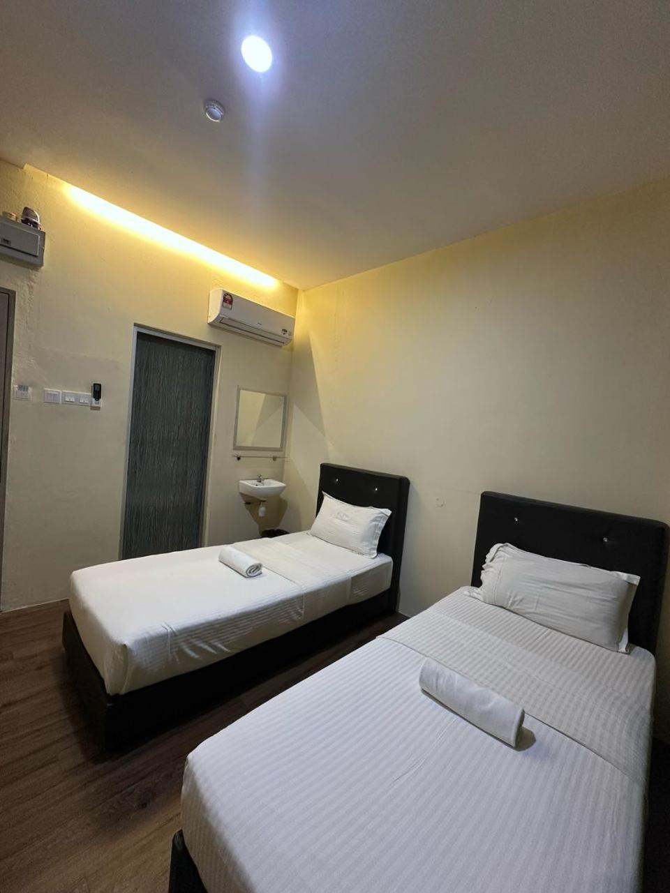 Serian Transit Inn Luaran gambar